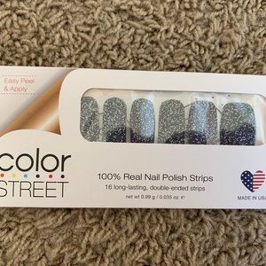 🎀3/$25🎀 Color Street nails.  Moon River.  NWT